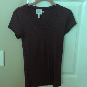 Anthropologie v neck T-shirt